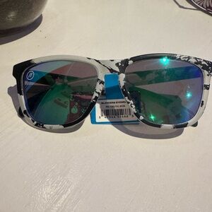 Blenders Sun White & Black Polarized Sunglasses